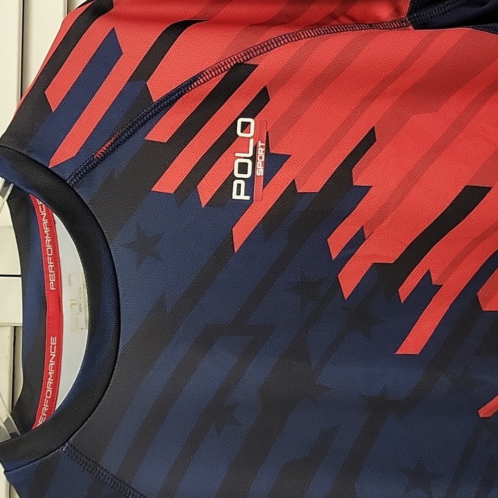 Performance shirt - Picture 2 of 3